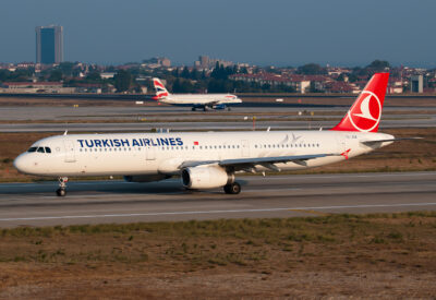 TurkishAirlines A321 TC-JSA IST 011012