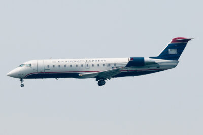 USAirwaysExpress CRJ200 N422AW LGA 260511