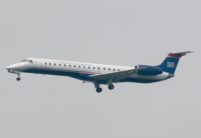 USAirwaysExpress ERJ145 N805HK LGA 260511