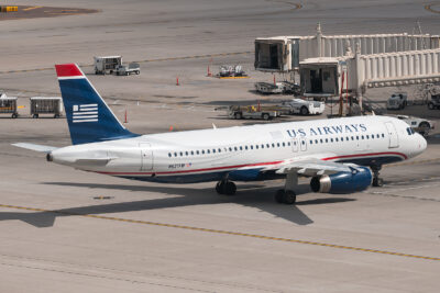 USAirways A320 N621AW PHX 041010