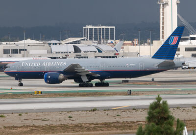 UnitedAirlines 772 N782UA LAX 061010