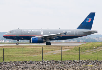 UnitedAirlines A319 N821UA DCA 021009