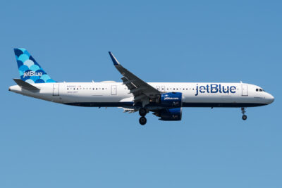 jetBlue A21N N2002J JFK 120822