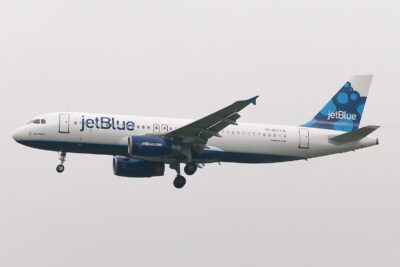 jetBlue A320 N527JL JFK 230511