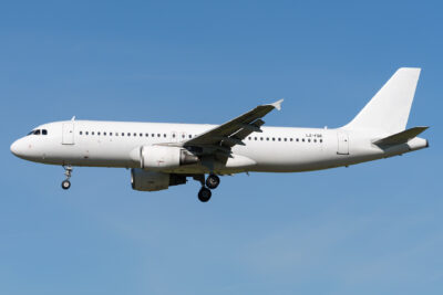 BulAir A320 LZ-FBE DUS 240923