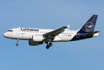 Lufthansa A319 D-AIBE DUS 240923
