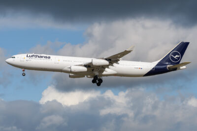 Lufthansa A343 D-AIFE FRA 230923