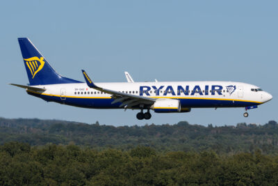 RyanairMalta 73H 9H-QAD CGN 240923