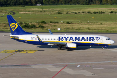 RyanairMalta 73H 9H-QBU CGN 240923