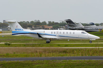 Private Learjet75 N750LL APF 230324