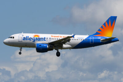 AllegiantAir A319 N305NV PGD 230324