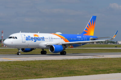 AllegiantAir A32A N193NV SRQ 250324