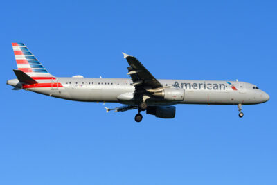 AmericanAirlines A321 N192UW TPA 240324a