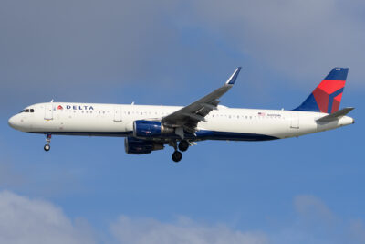 Delta A321 N359DN TPA 240324