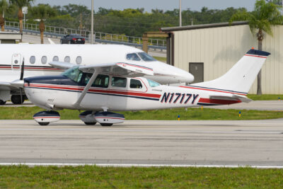 Private Cessna206 N1717Y BCT 280324