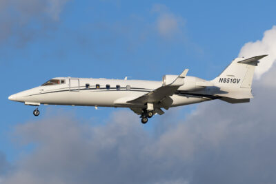 Private Learjet60 N851GV SRQ 230324