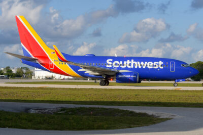 Southwest 73W N483WN SRQ 230324a