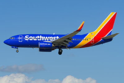 Southwest 73W N563WN SRQ 230324a