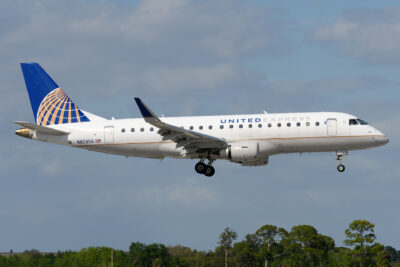 UnitedExpress E175 N85356 SRQ 250324