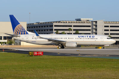 United 73H N33284 TPA 250324