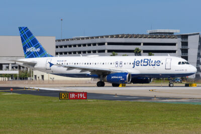 jetBlue A320 N519JB TPA 250324