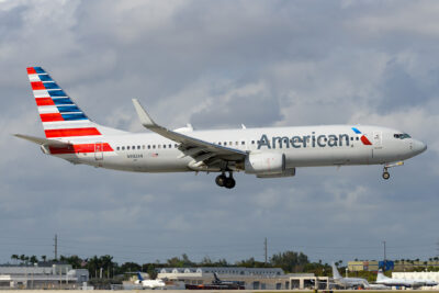 AmericanAirlines 73H N902AN MIA 260324