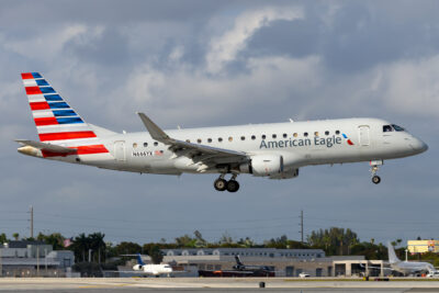 AmericanEagle E175 N444YX MIA 260324