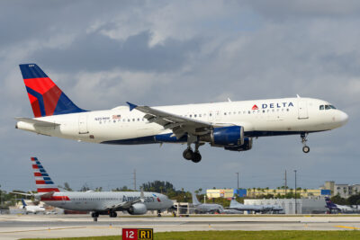 Delta A320 N351NW MIA 260324