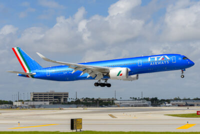 ITAAirways A359 EI-IFB MIA 260324