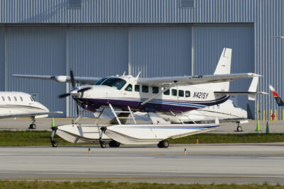 Private GrandCaravan N421SY FLL 270324