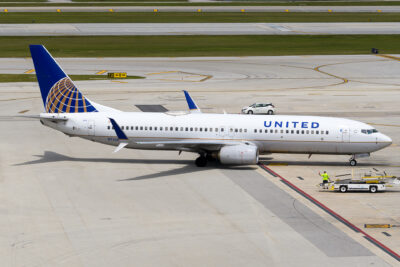 United 73H N73251 FLL 270324