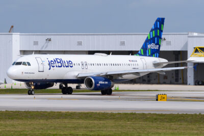 jetBlue A320 N621JB FLL 270324