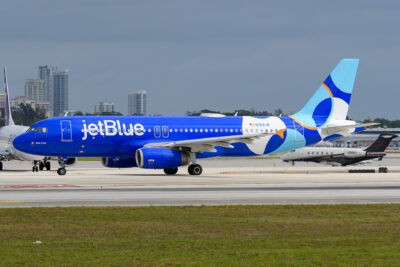 jetBlue A320 N768JB FLL 270324