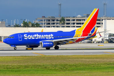 Southwest 73W N489WN FLL 280324