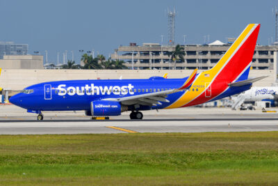 Southwest 73W N7825A FLL 280324