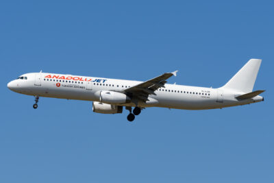 AnadoluJet A321 YL-LDS FCO 020824